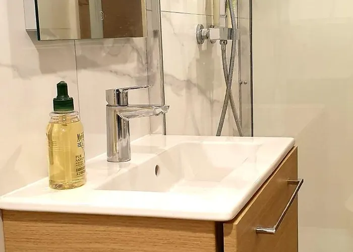 Magnifique 2 Pieces Антіб